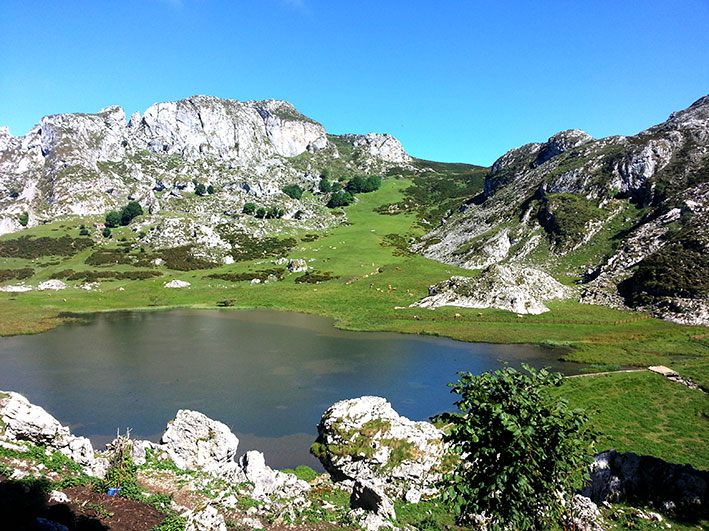Ruta a Los Lagos desde Demués