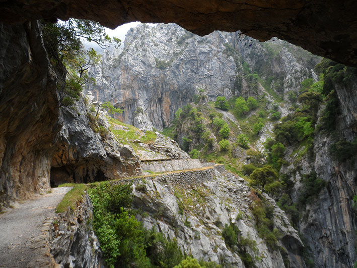 Ruta del Cares, la garganta divina